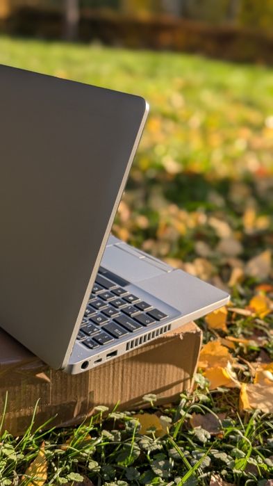 Ноутбук Dell Latitude 5510/i5-10310U/8/256/15.6"/FullHD/IPS/гарантія