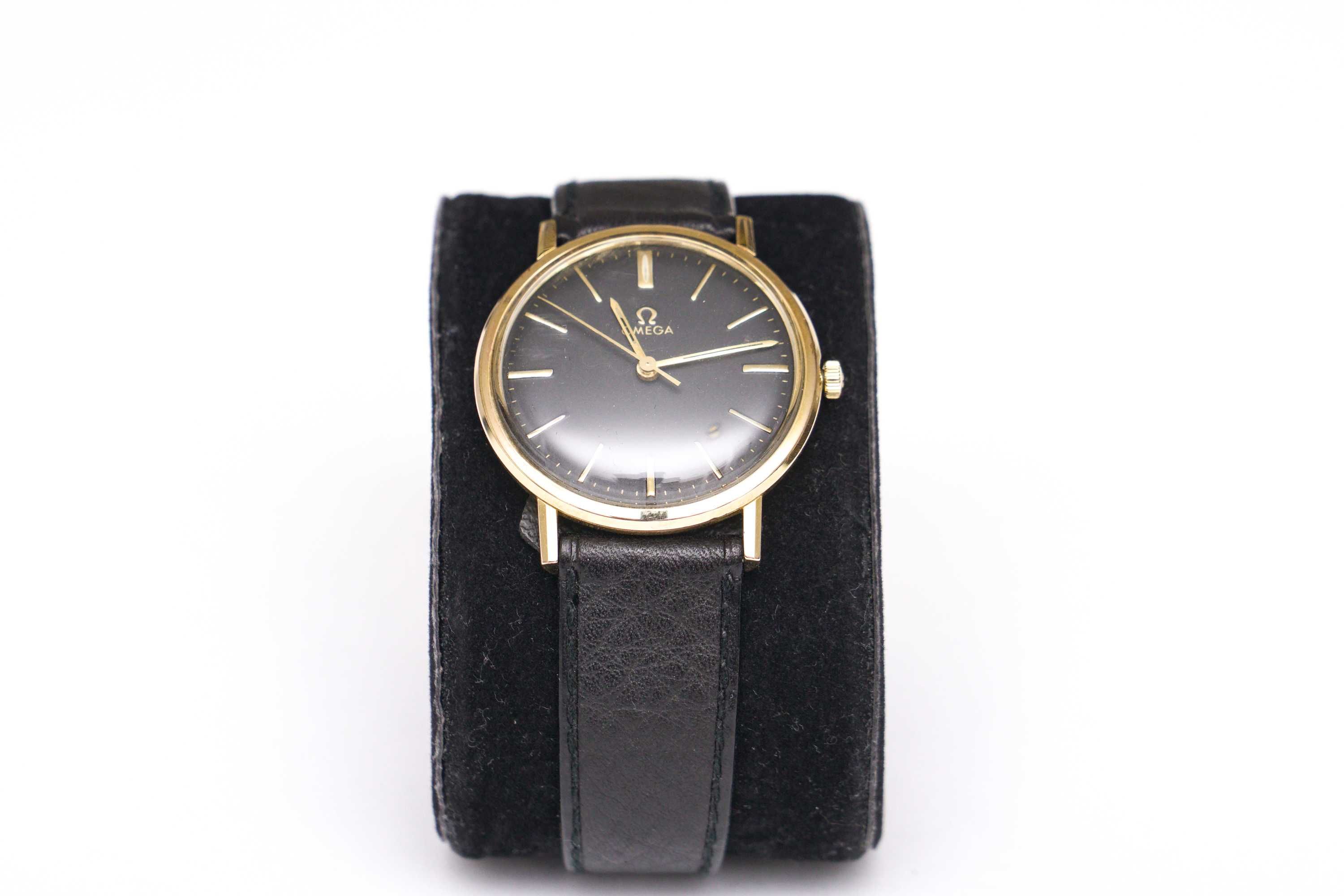 Omega Genève - Black Dial - Gold / Mostrador preto - Ouro 18K - 1965