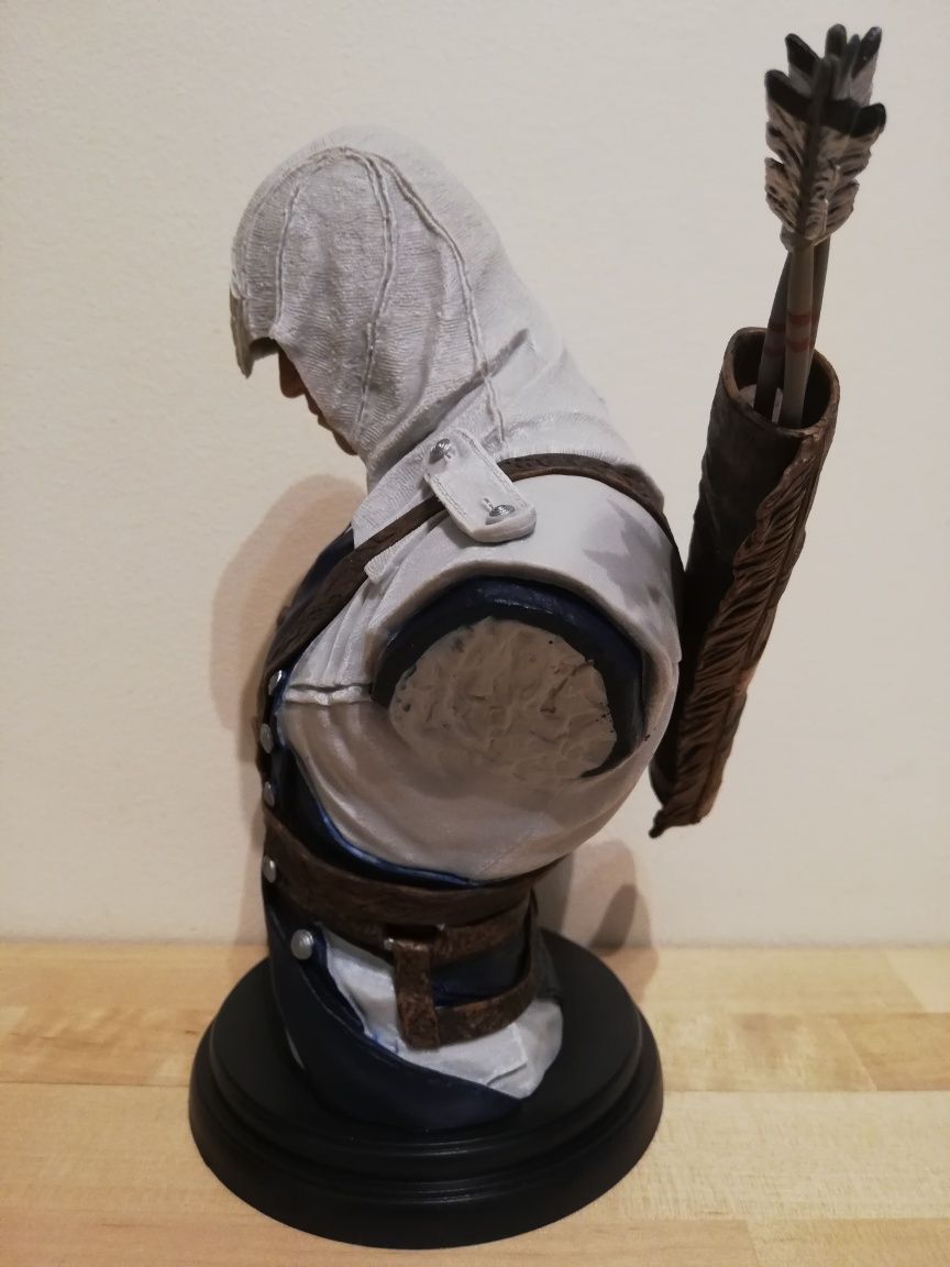 figurka ASSASSINS CREED legacy collection CONNOR KENWAY popiersie