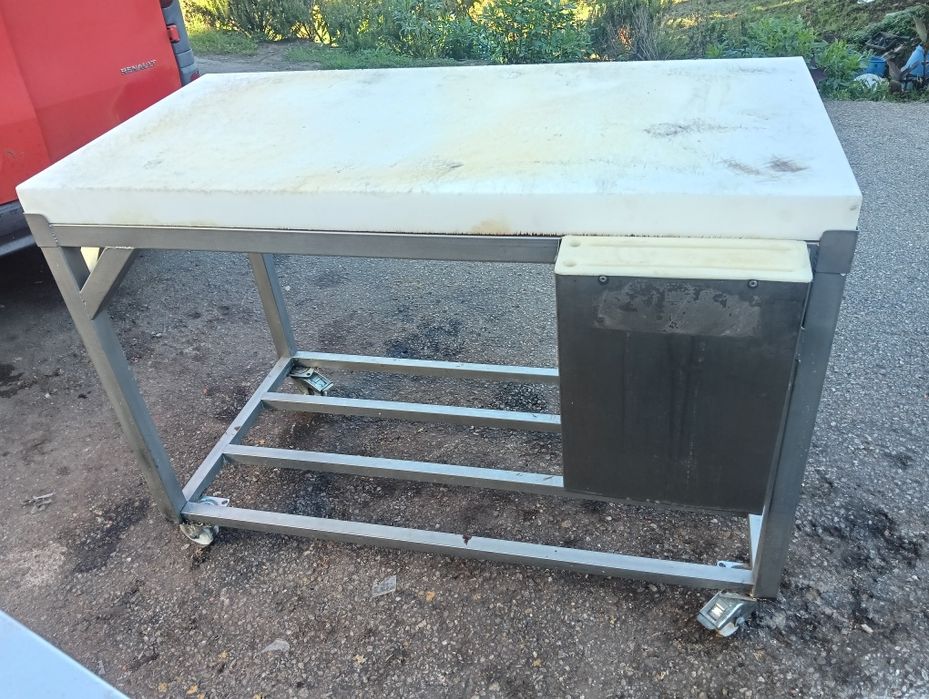 Bancada de corte em rilene