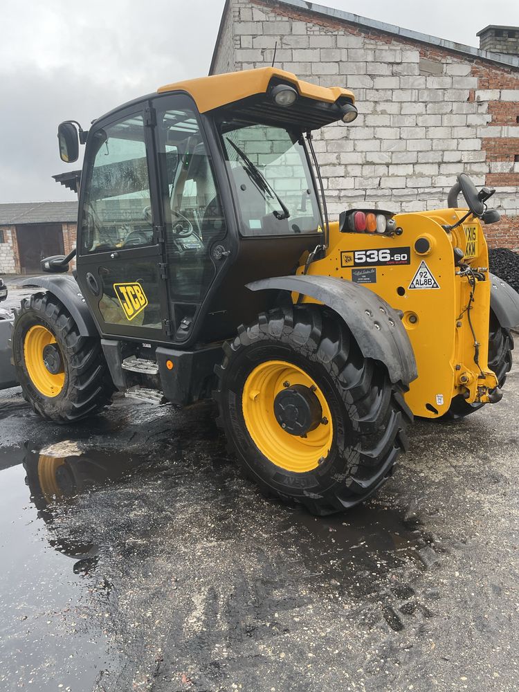 Ładowarka teleskopowa JCB 536-60