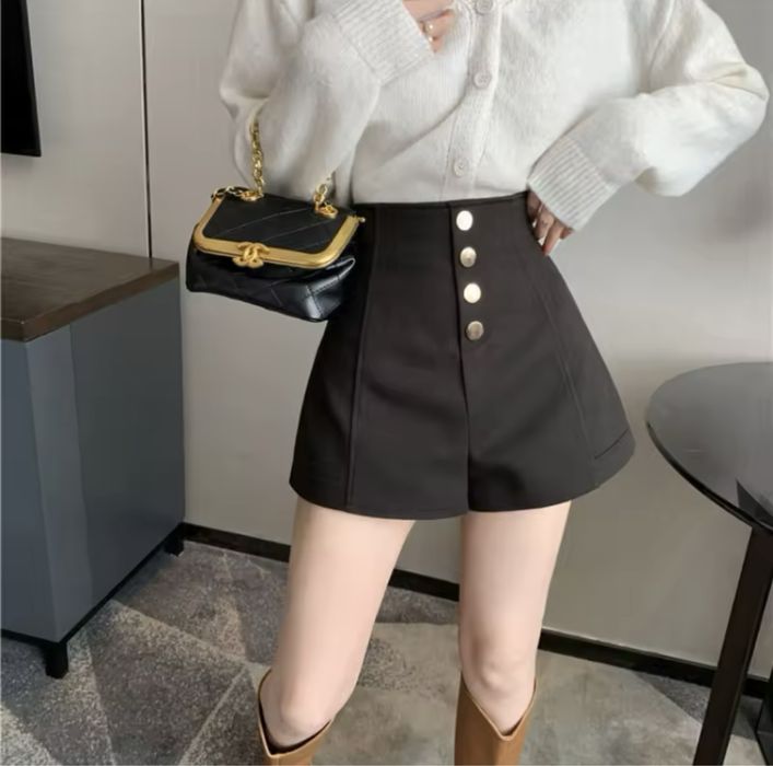 Шорти жіночі в Корейському стилі