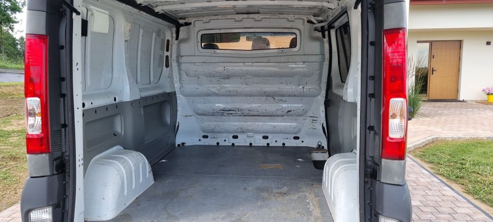 Opel Vivaro ( Traffic ) L1H1