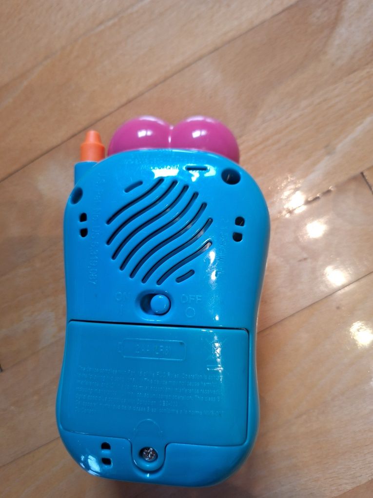 Telefon Elmo, Ulica Sezamkowa, Świat Elma