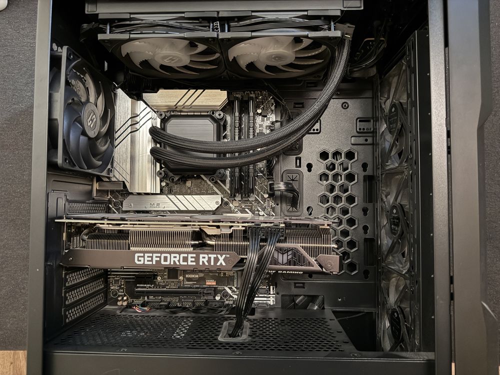 Komputer Gamingowy rtx 3080 12GB /intel/rgb