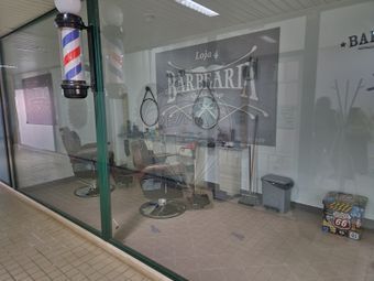 Loja 4 - centro comercial