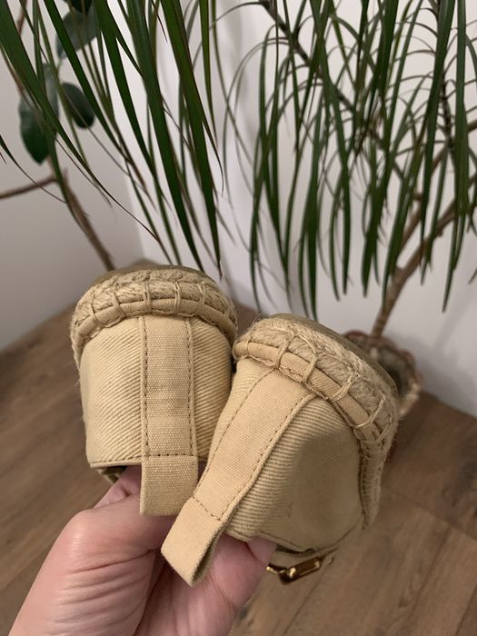 Еспадріліі літні Zara