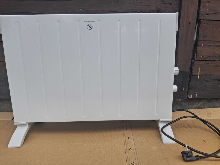 Grzejnik konwektorowy do powieszenia na ścianie 2500W THERMO HEATER