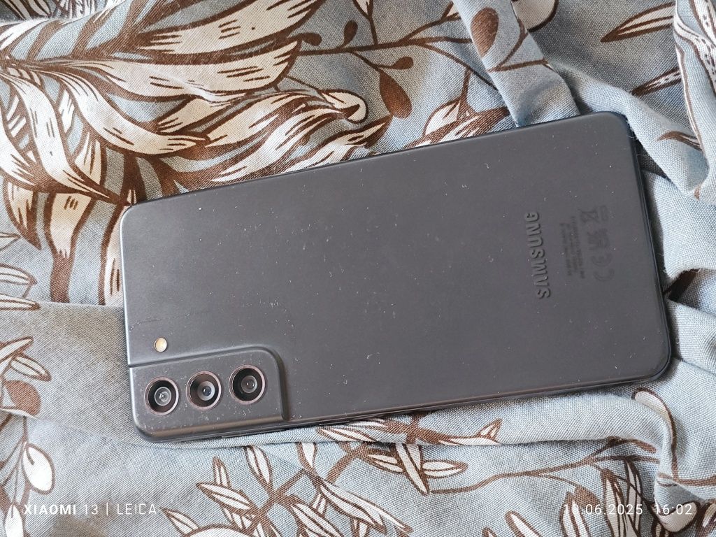 Vendo/troco Samsung s 21 fe 8/128 Snapdragon 888