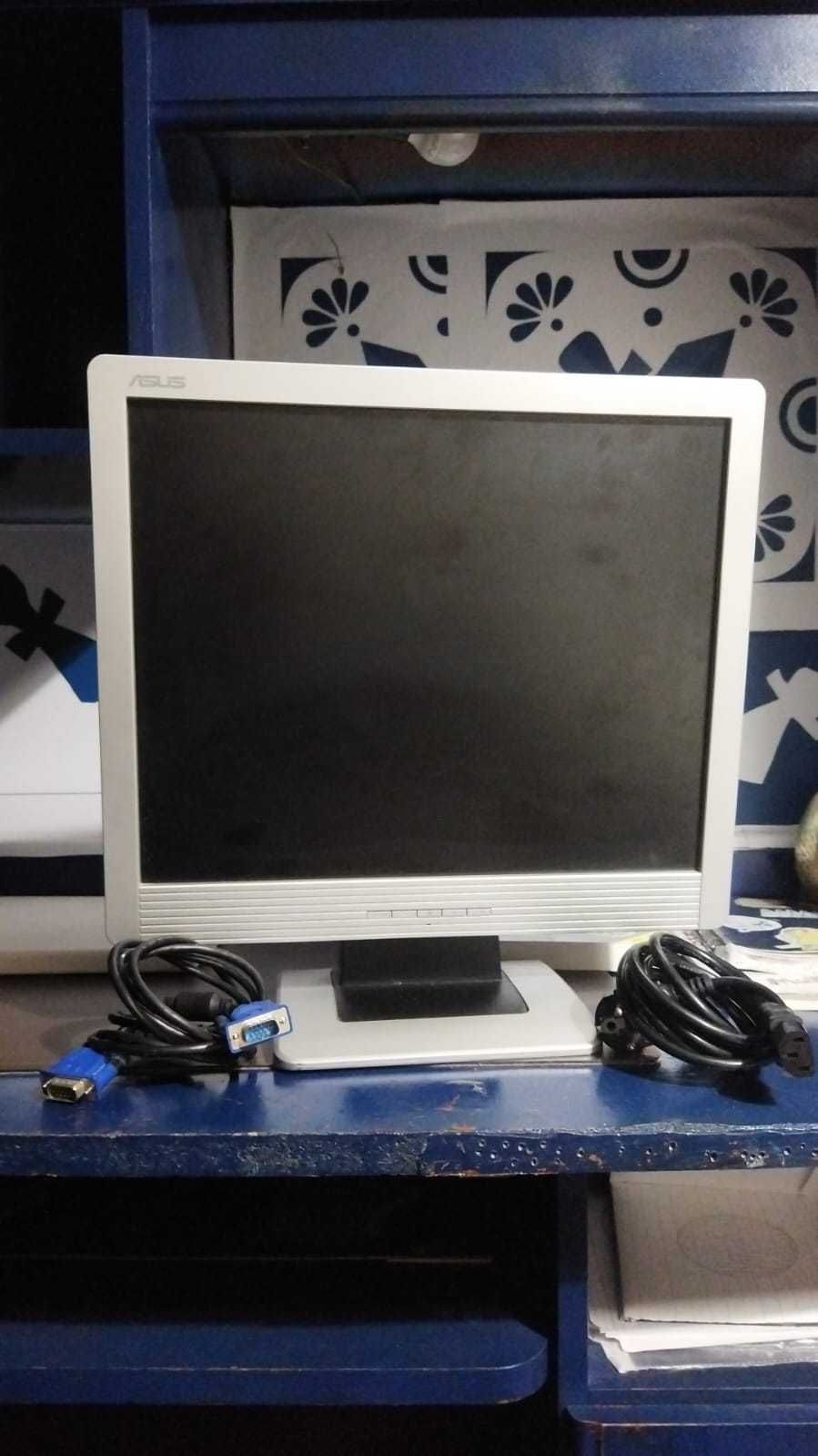 Monitor LCD ASUS MM17D