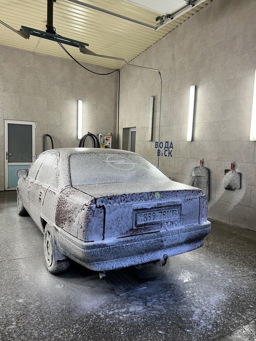 Продам авто Опель (інжектор)