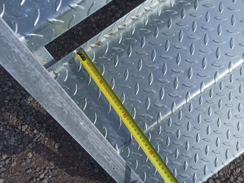 Schody metalowe ocynkowane