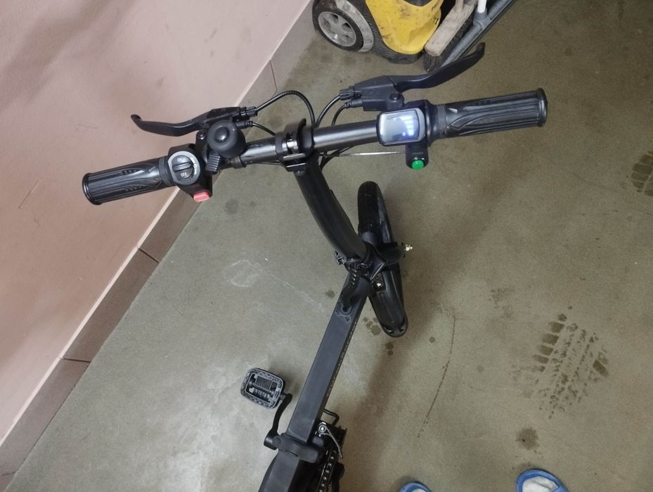 Rower elektryczny składany Gyroboarder