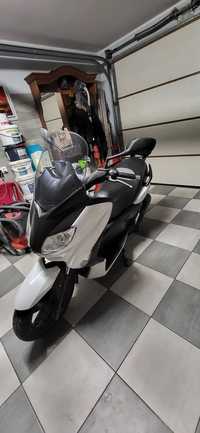 Yamaha X-max Skuter Yamaha X Max 125