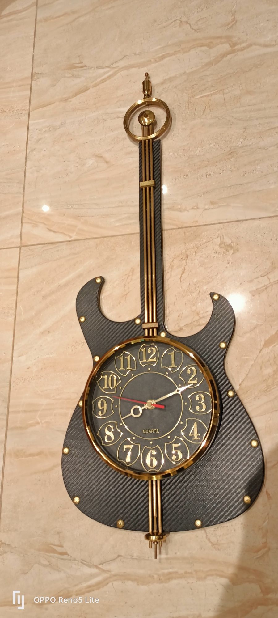 Sprzedam piękny zegar gitara