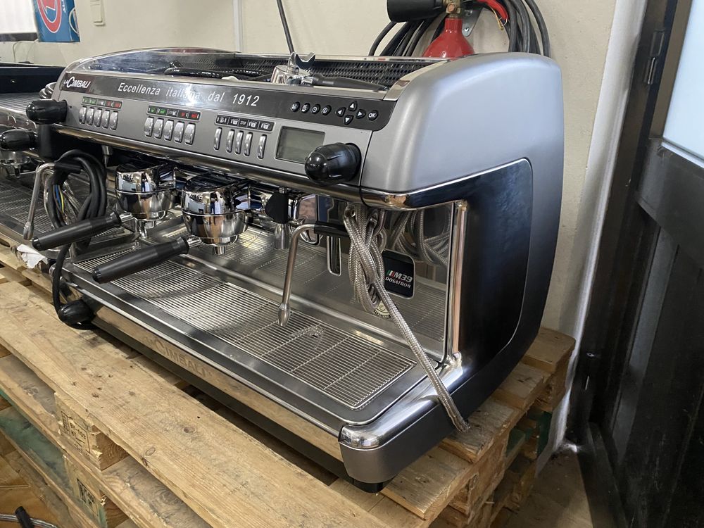 Maquina de café la cimbal M39 fazemos instalação