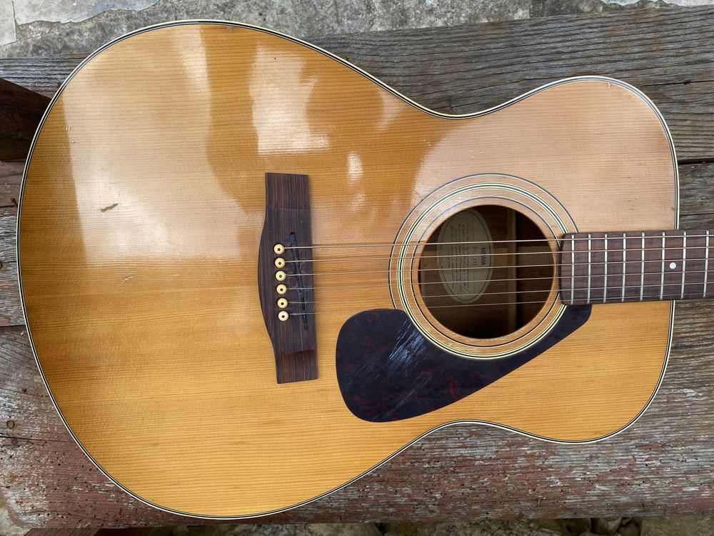 YAMAHA Grand Concert Guitar FG-331