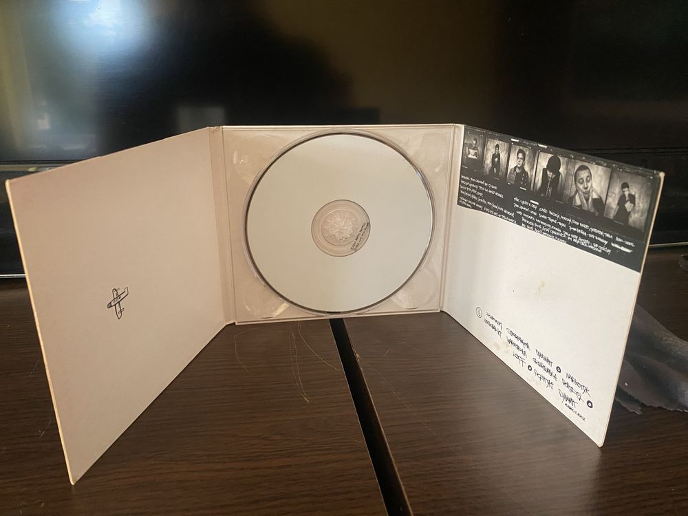 Fisz emade Tworzywo sztuczne 2002 cd digipack