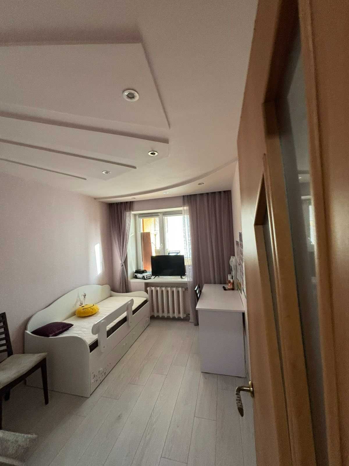 Продам 3к квартиру с ремонтом и мебелью в центре/Шевченковский