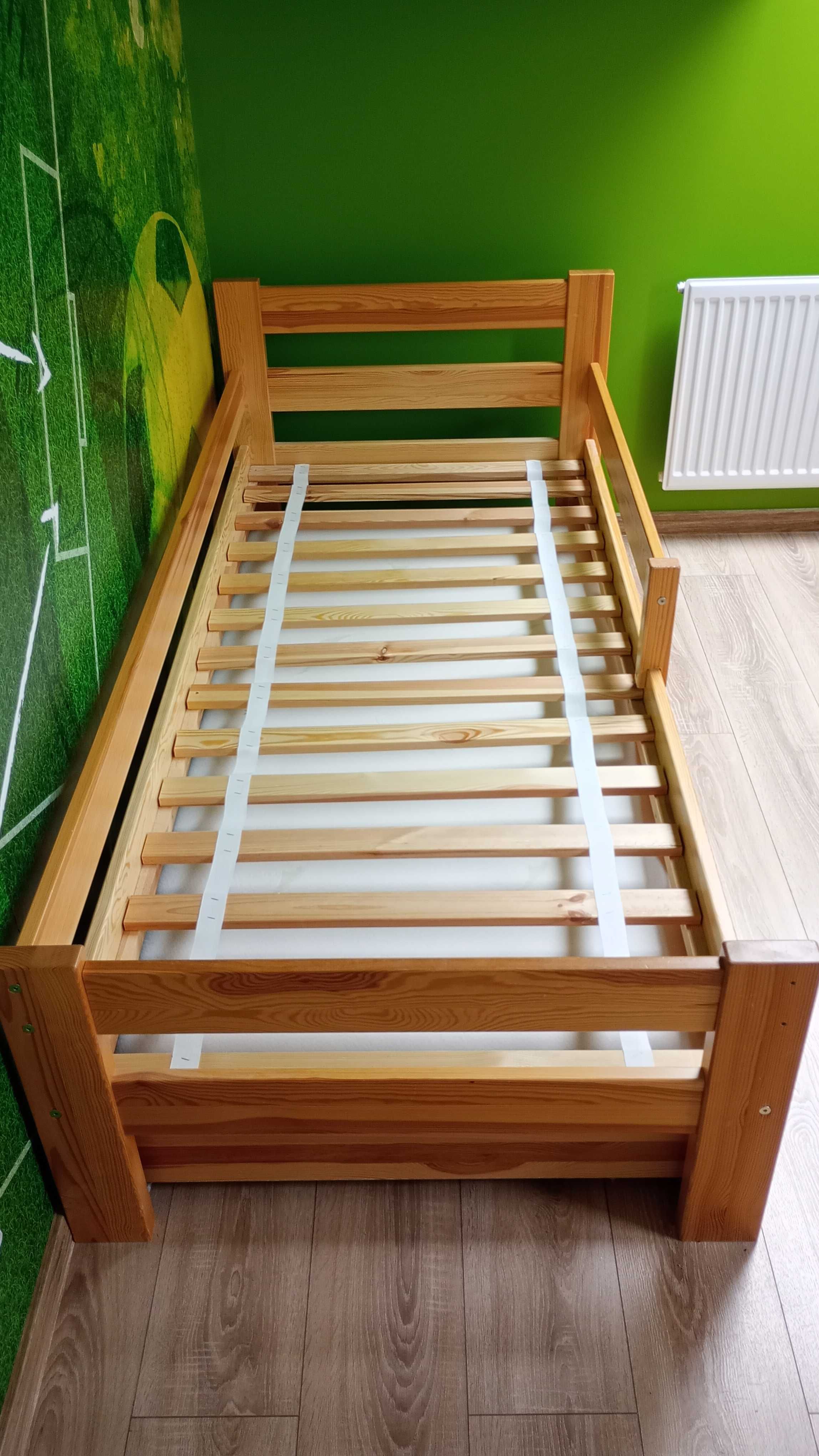 Łóżko drewniane dziecięce 180x80 z wysuwaną dostawką + materac