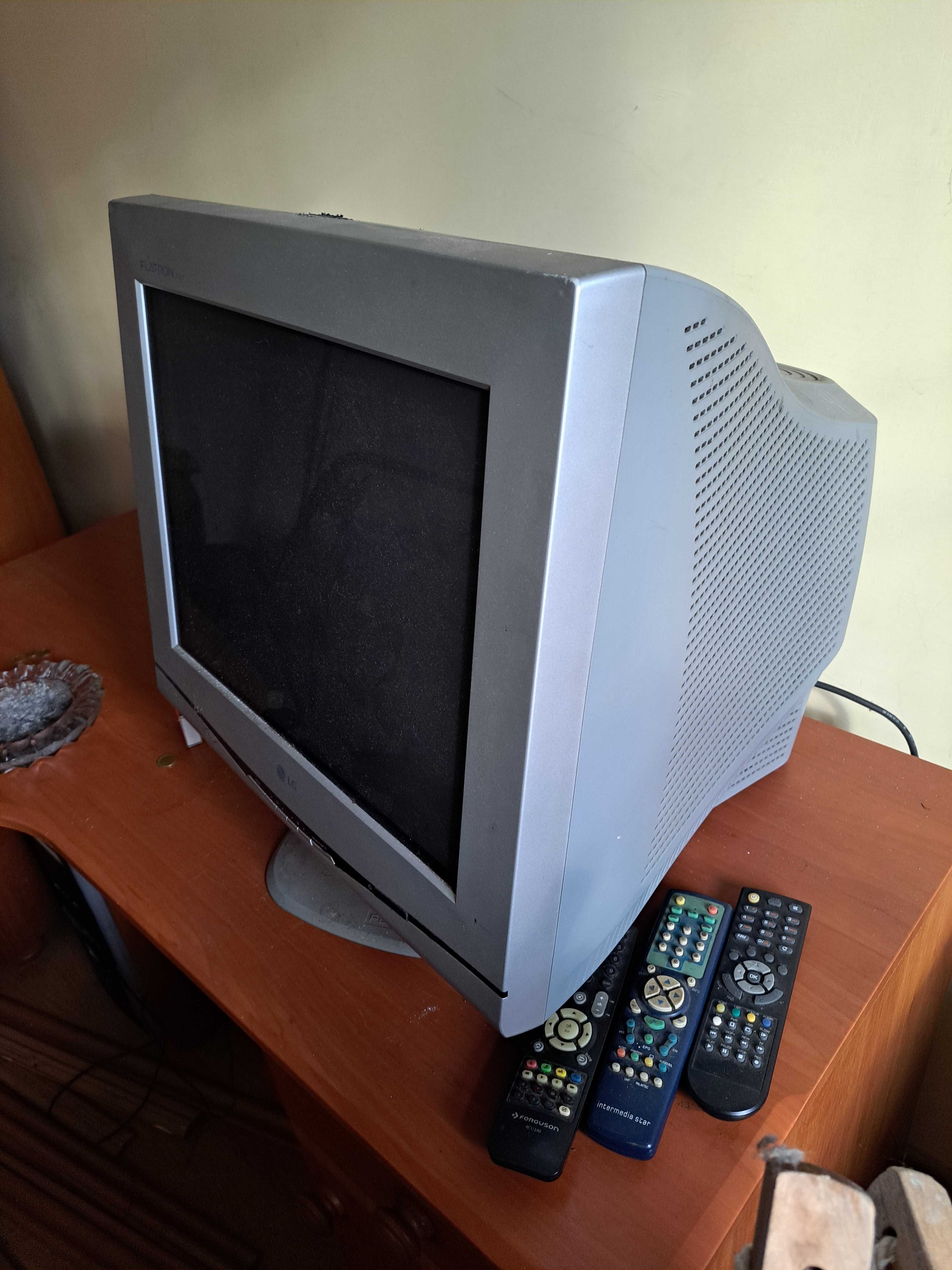 Monitor LG Flatron F900P