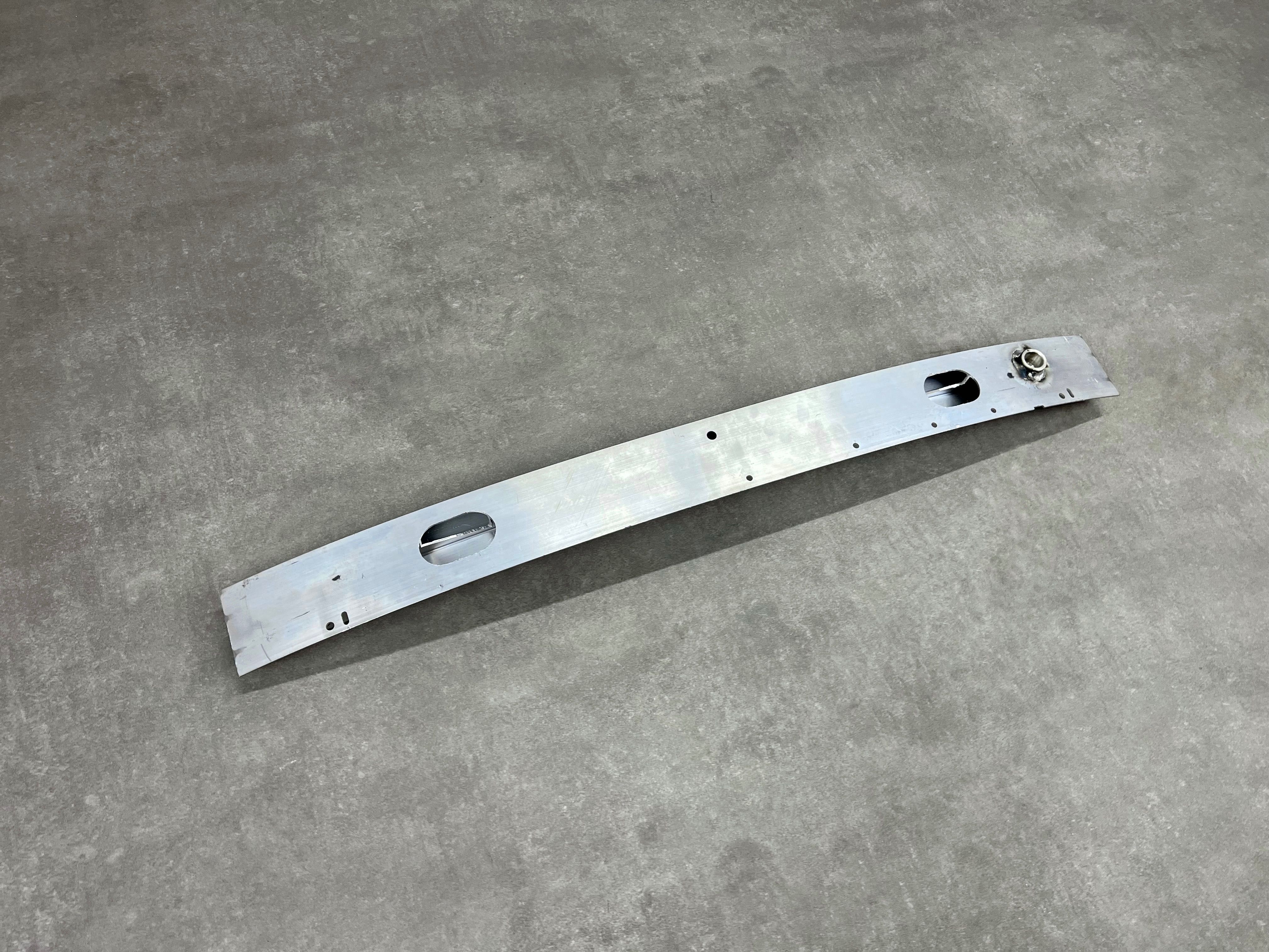 Підсилювач переднього бампера EU - BMW X3 ( F25 ) 51117371990