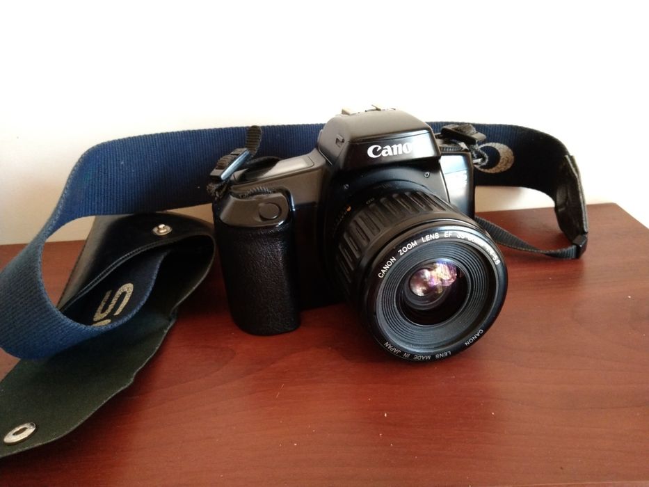 Aparat fotograficzny CANON EOS 1000 F