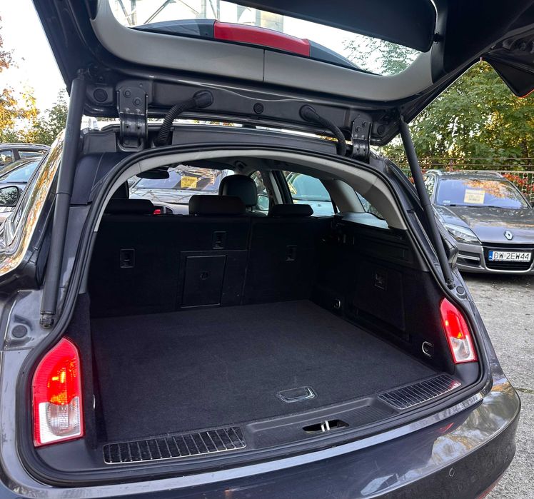 Opel Insignia |2.0Diesel 160KM|Manual 6b|Xenon|LED|Klima|Alufelgi|2011