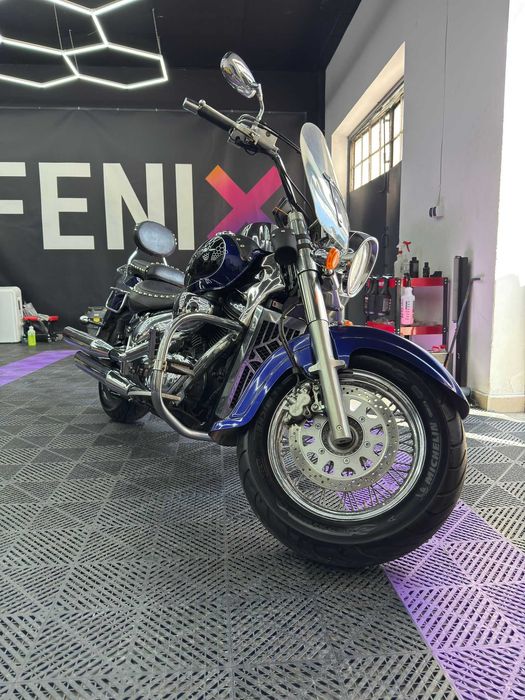 Suzuki Intruder VL800