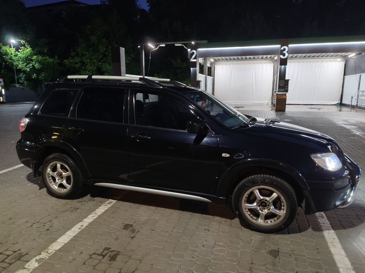 Продам Mitsubishi