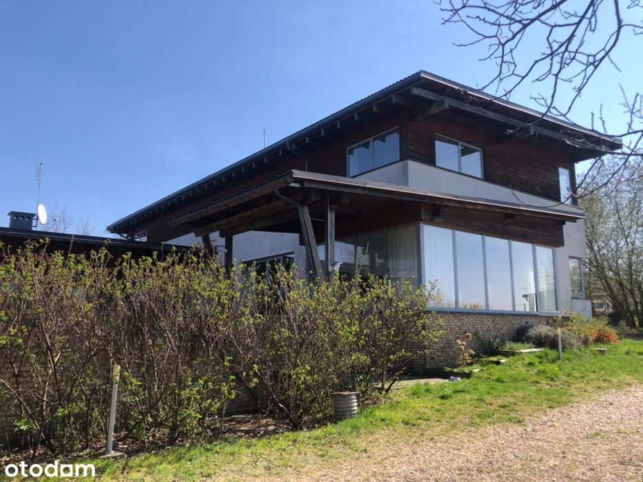 Atrakcyjny budynek na działalność gospodarczą