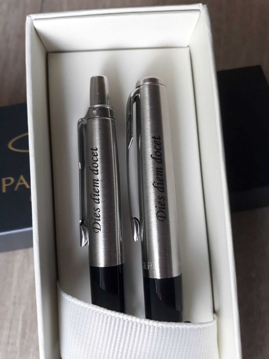 PARKER - elegancki prezent pióro wieczne i długopis z grawerunkiem