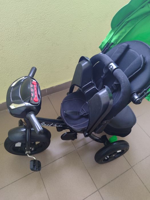 Дитячий трьохколісний велосипед з батьківською ручкою Best Trike