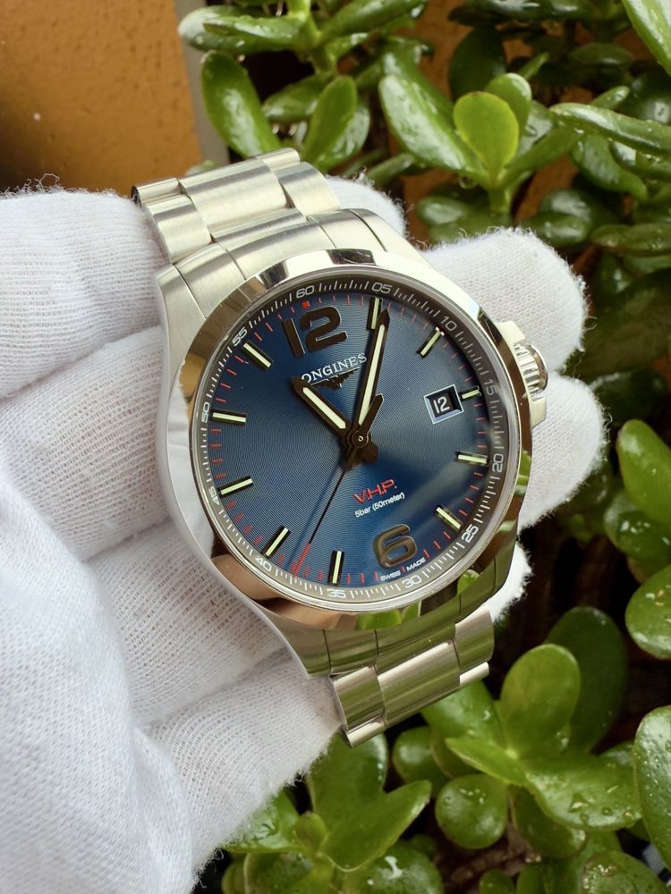 Longines Conquest VHP