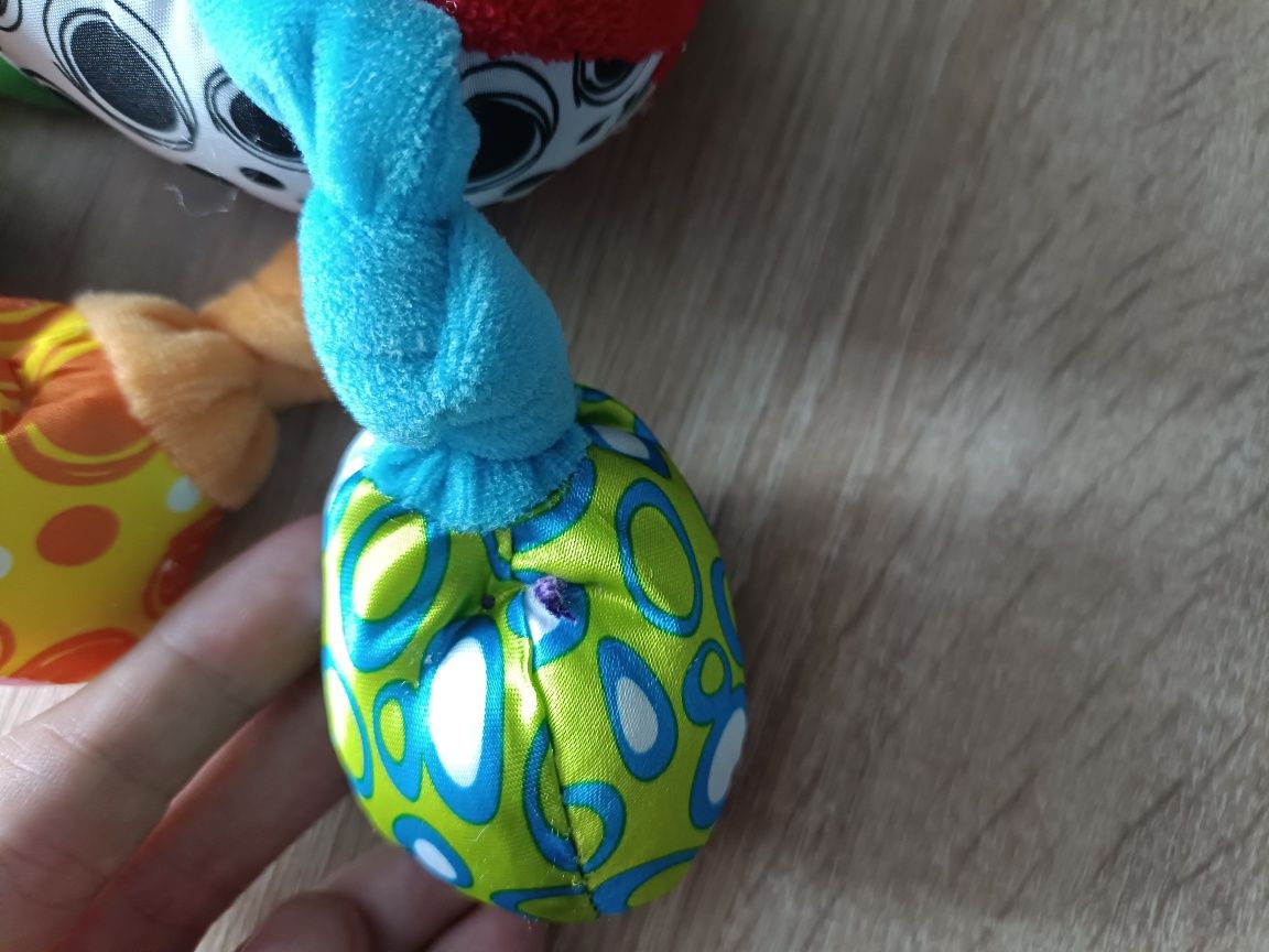 Zawieszka piesek Playgro plus zawieszka książeczka