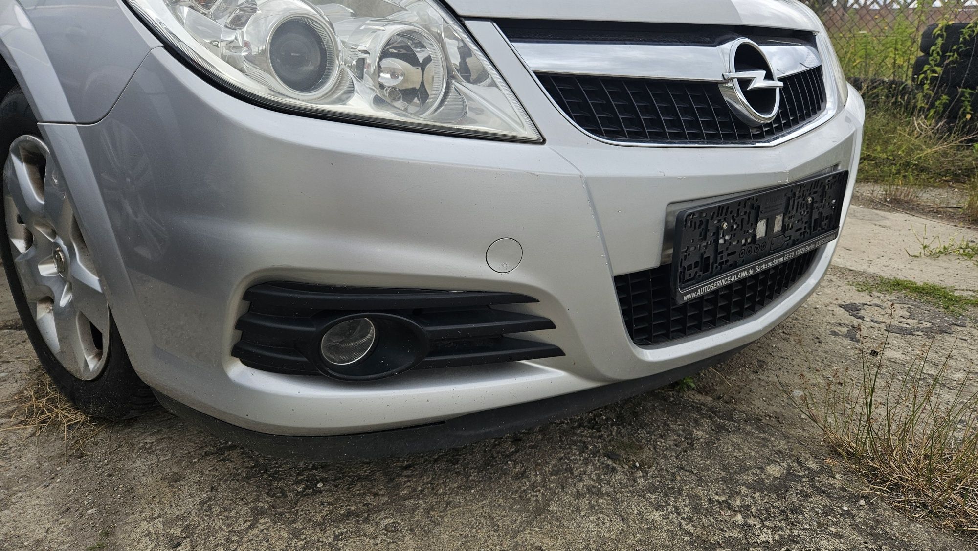 Zderzak przód przedni z157 srebrny opel vectra c signum lift po lifcie