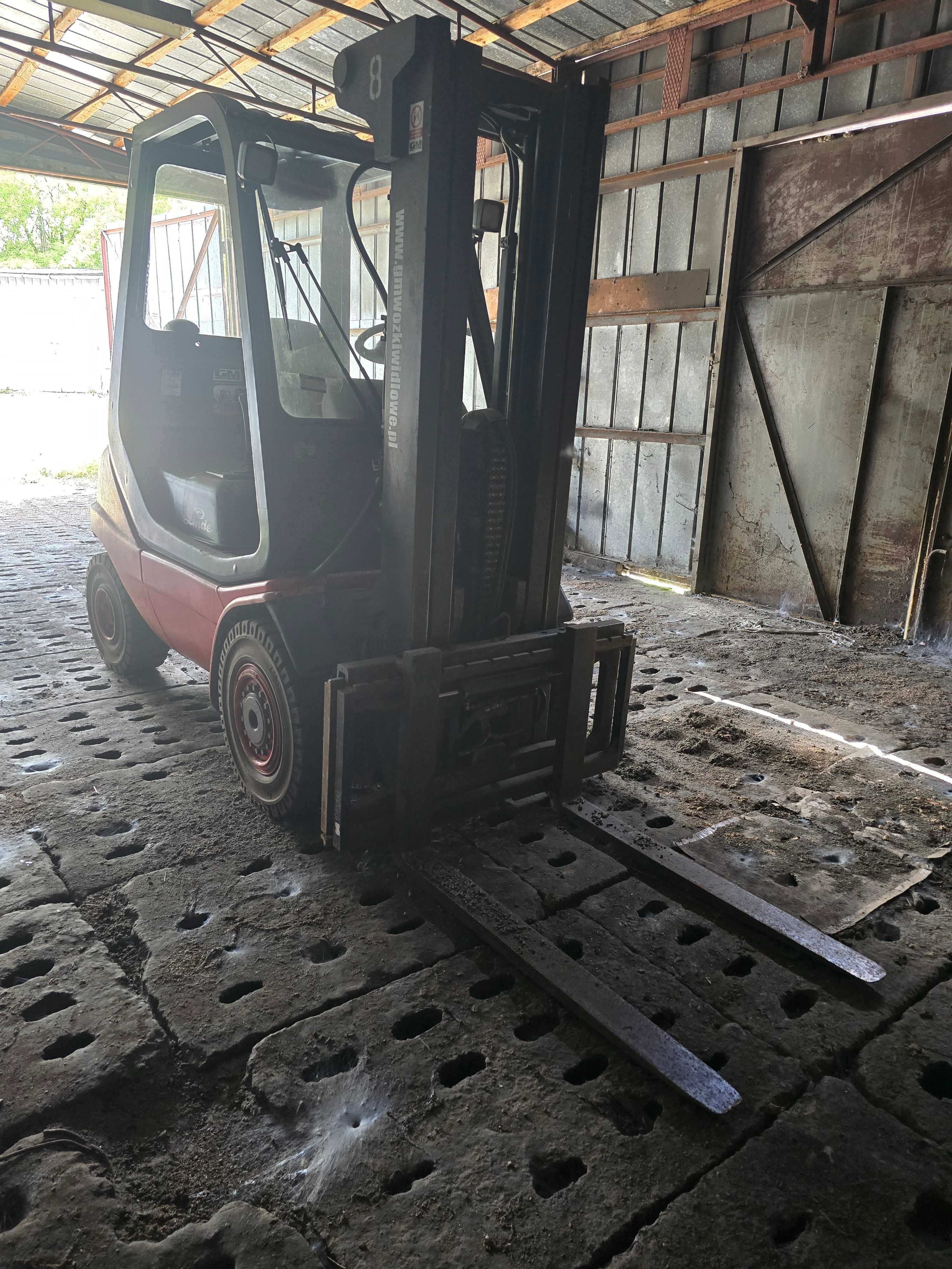 Wózek widłowy LINDE H25T-03, przesuw boczny