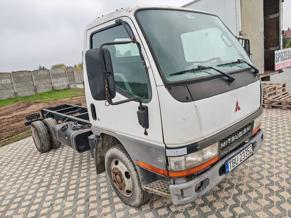 Mitsubishi Canter 55 zarejestrowany na 3,5 tony
