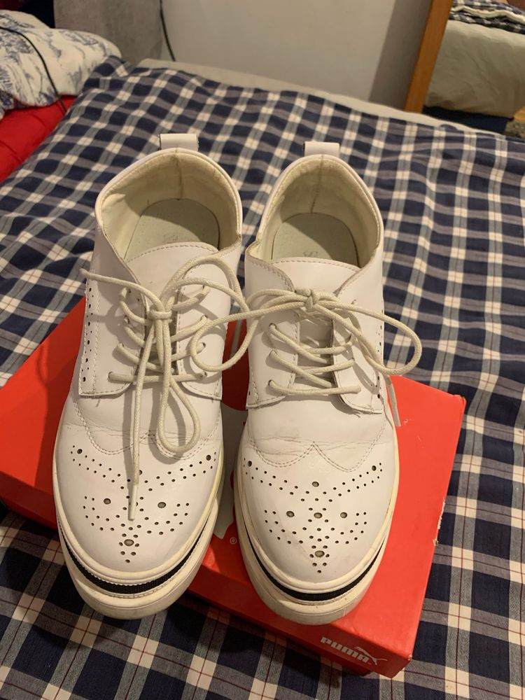 Buty damski na platformie