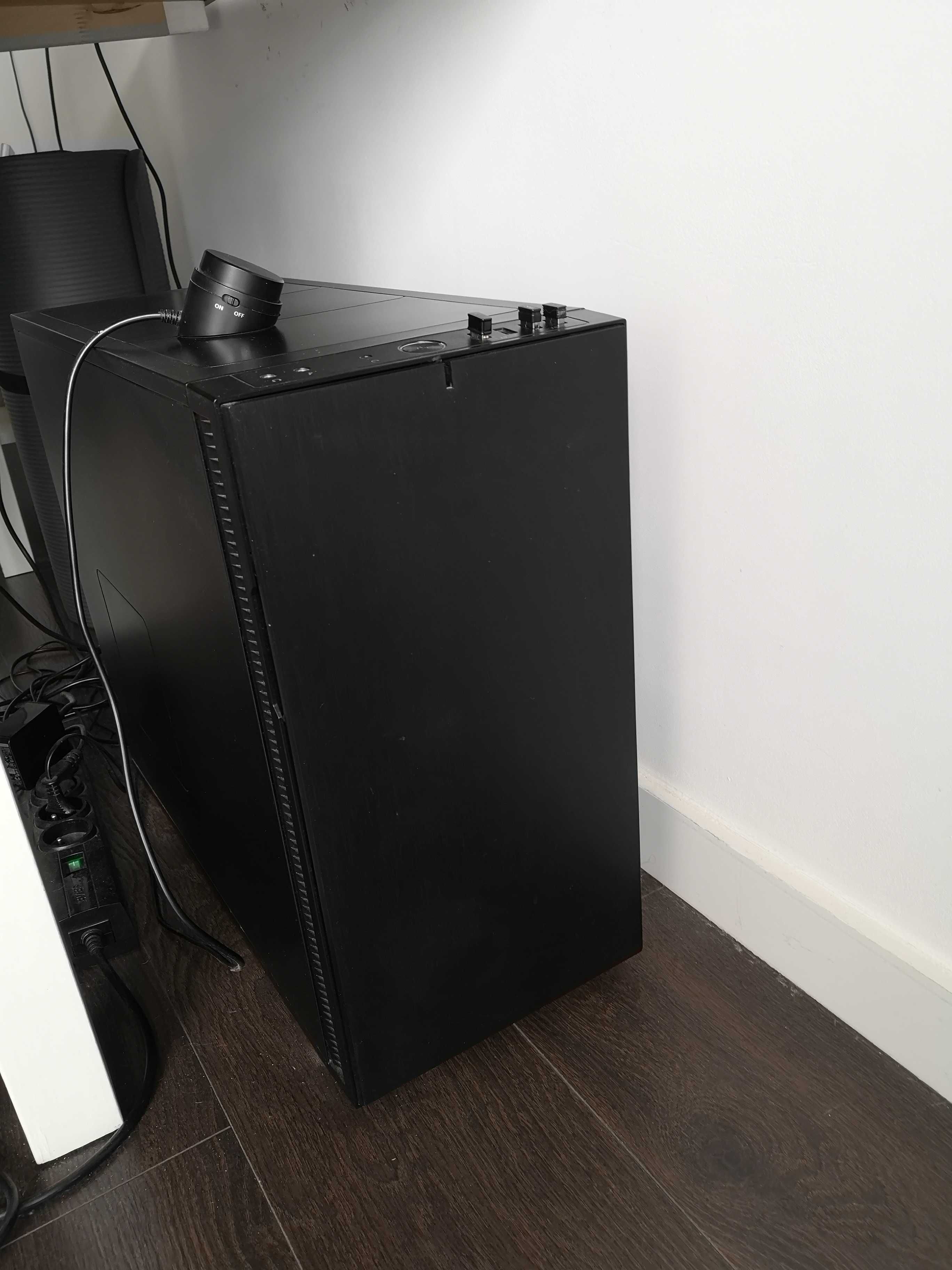 Stacja robocza 2x GTX 1080 Ti  i7-6800K 32 GB RAM  SSD NVMe + 2TB HDD