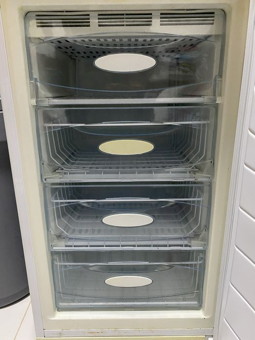 Морозильна камера