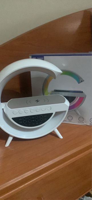 Carregador para telemoveis