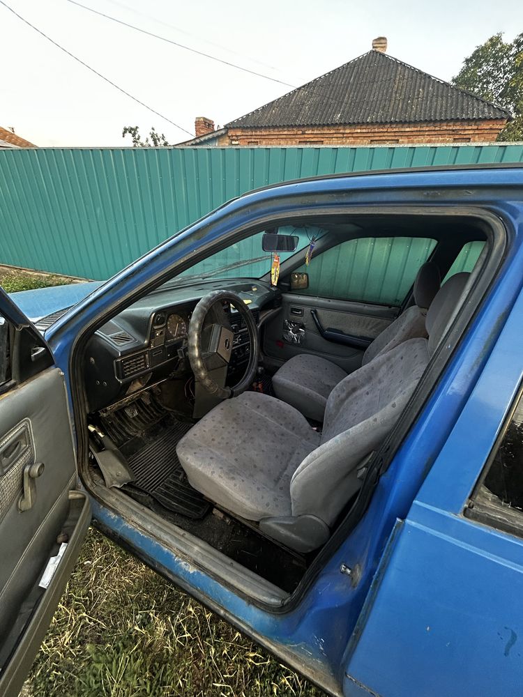 Продам опель кадет 1.6 СРОЧНО
