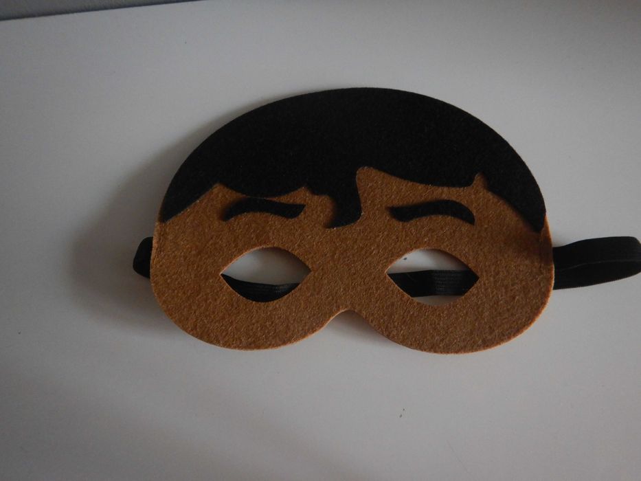 Maska na gumkę przebranie karnawał super bohater