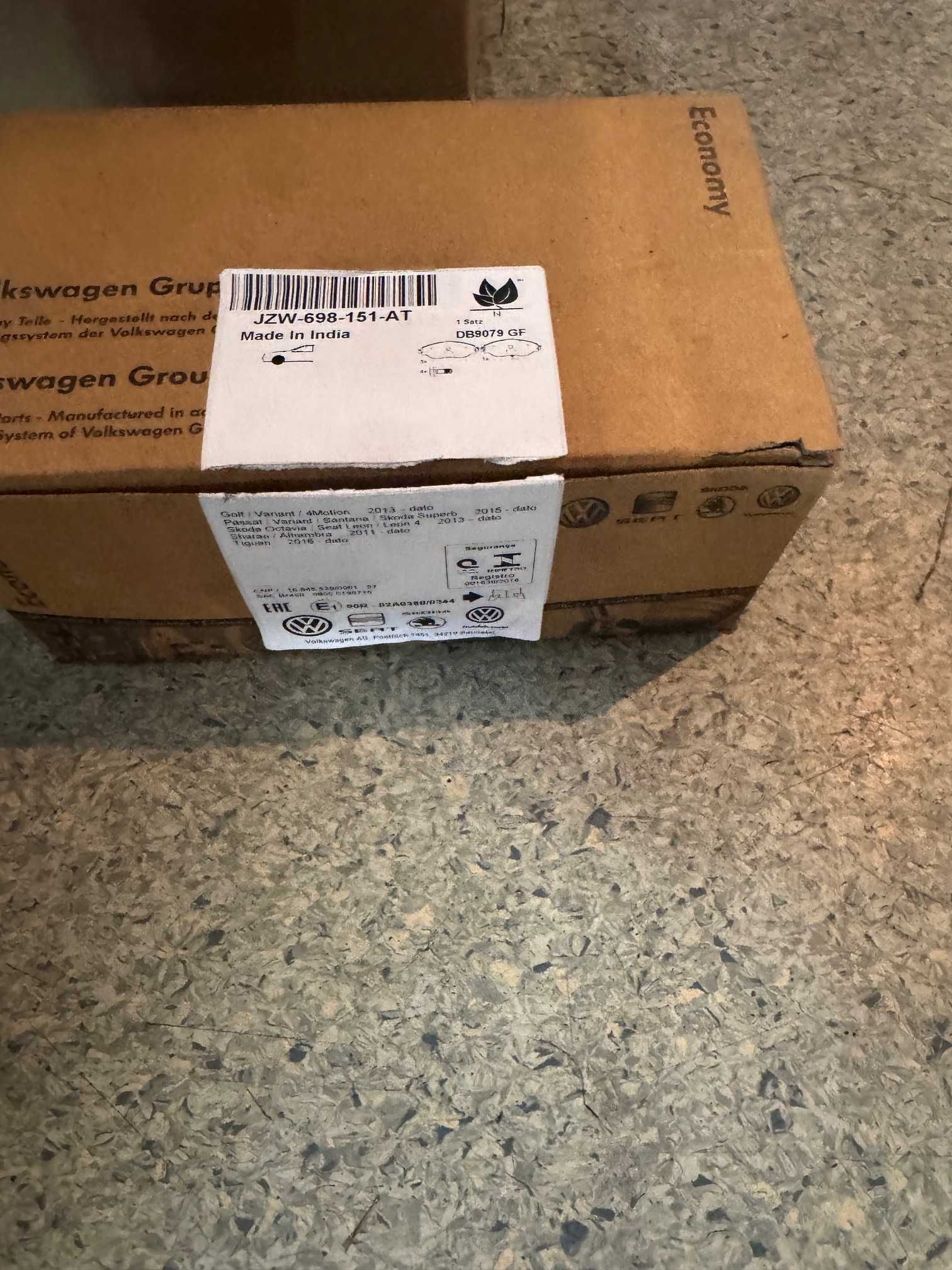 Tarcze i klocki Passat B8 BiTDI 240PS Przód 340 mm JZW 698 302 DG