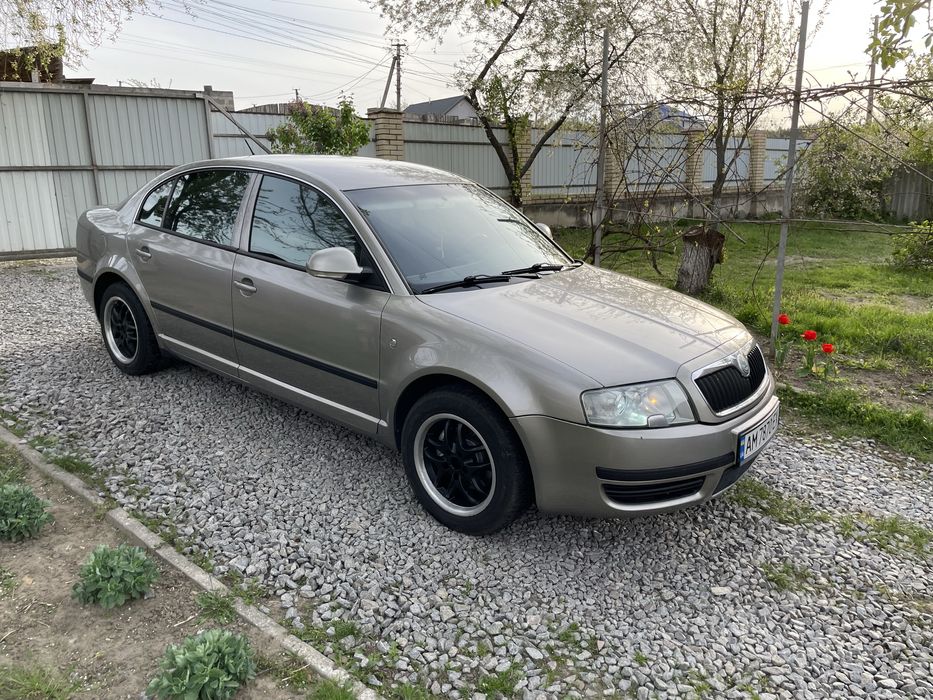 Шкода суперб 18 т бензин