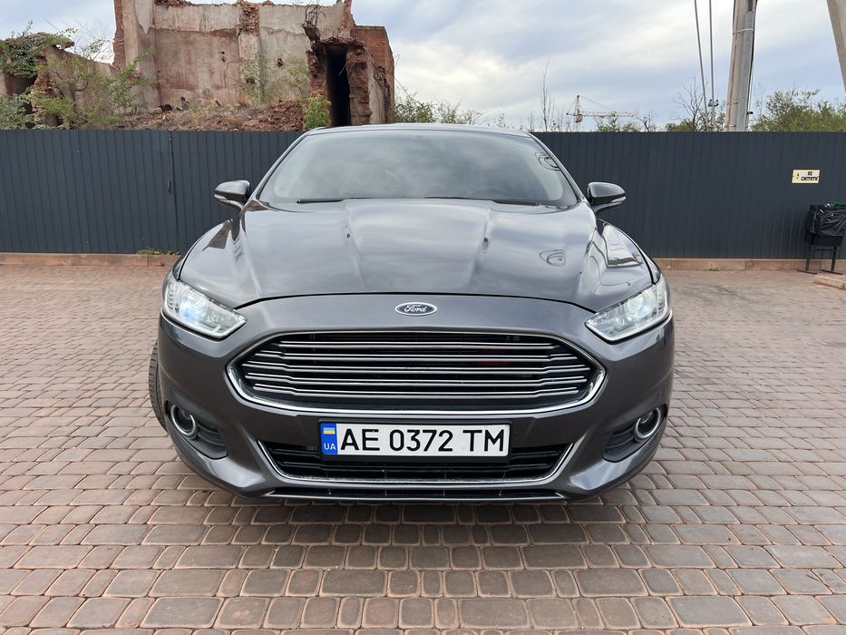 Ford Fusion se 2.5 газ/бенз 2016