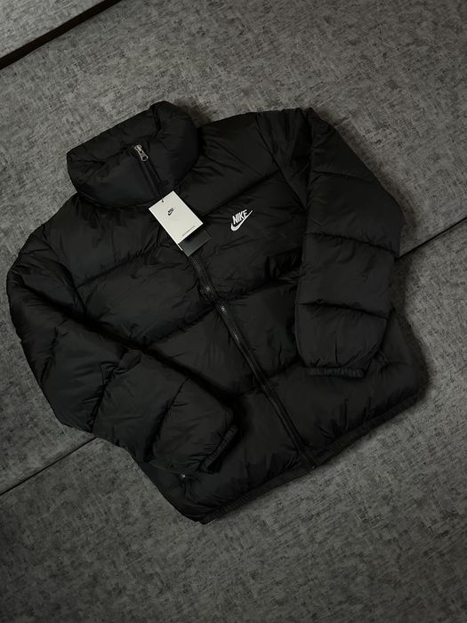 Куртка пуховик Nike
