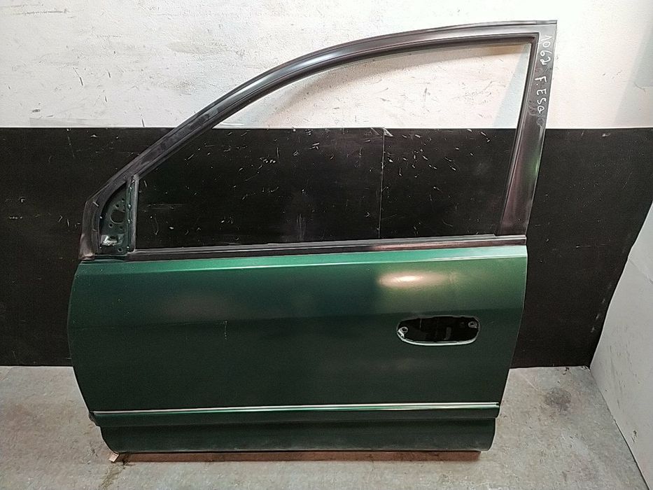 Porta Frente Esquerda Mitsubishi Space Star Veículo Multiuso (Dg_A)