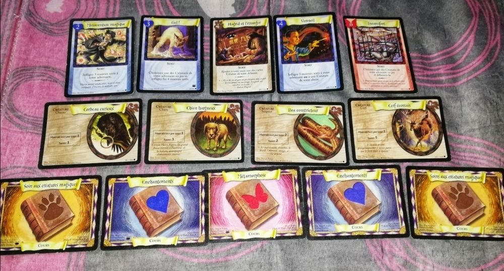 Cartas Harry Potter e Digimon (francês)